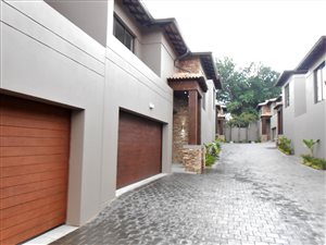 3 Bed Cluster in Dunvegan