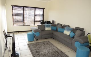 2 Bedroom Apartment in Modderfontein