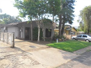 3 Bed House in Roseville
