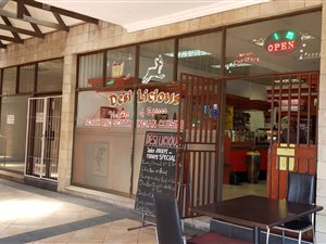 120 m² Commercial space in Albemarle
