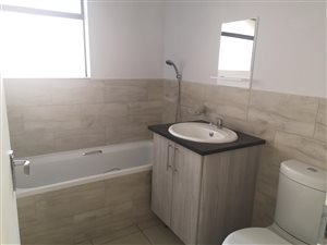 2 Bed Apartment in Montana Park