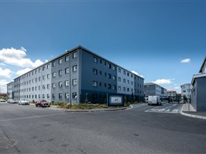 2 Bed Apartment in Belhar