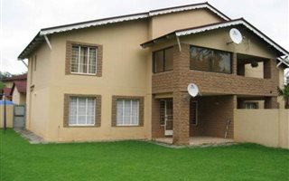 2 Bedroom Townhouse in Faerie Glen