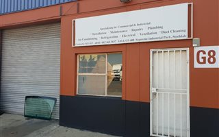 158 m² Industrial space in Steeledale