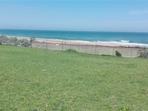 2137 m² Land available in Umzumbe