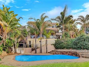 5 Bed House in Horison Park