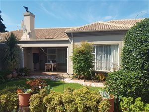 2 Bed Townhouse in Vanderbijlpark SE