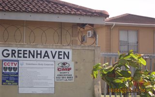 2 Bedroom Townhouse in Arboretum