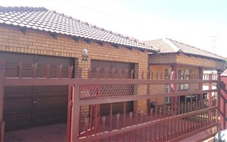4 Bedroom House in Chantelle