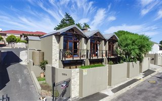 3 Bedroom House in Strand North