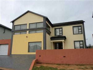 5 Bed House in Kungwini Country Estate