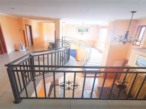 4 Bed House in Sterpark