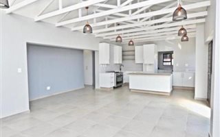 3 Bedroom Townhouse in Brentwood Park