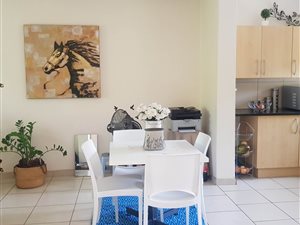 2 Bed Apartment in Jackal Creek Golf Estate
