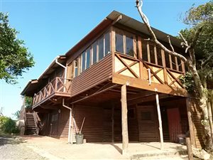 5 Bed Townhouse in Hibberdene