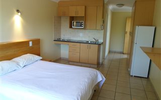 1 Bedroom Apartment in Rietfontein