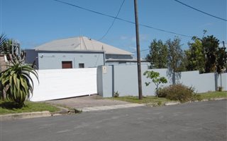 3 Bedroom House in Baysville