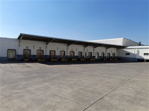 11730 m² Industrial space in Bartlett