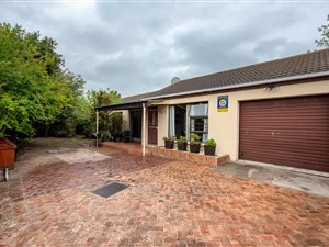 3 Bed House in Highbury