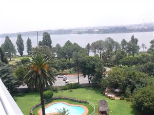 2 Bed Apartment in Denlee
