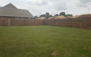 459 m² Land available in Sharon Park