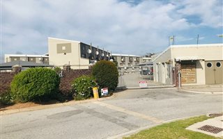 1 Bedroom Flat in Humewood
