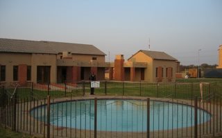 Bachelor apartment in The Orchards