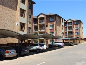 2 Bed Apartment in Bronberg