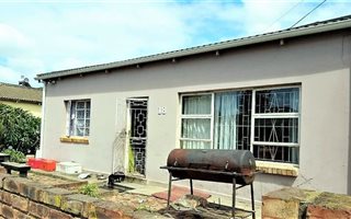 2 Bedroom House in Cannon Hill