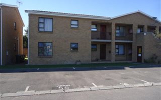 2 Bedroom Apartment in Kleinbron Estate