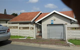 3 Bedroom House in Gamalakhe A