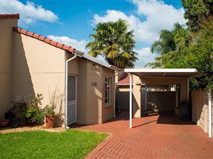3 Bed Cluster in Weltevreden Park