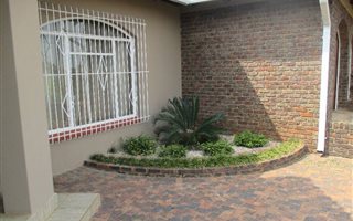 3 Bedroom House in Henley on Klip