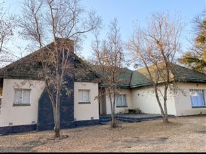 3 Bed House in Wilgenhof
