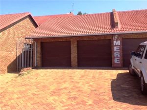 3 Bed Duplex in Kibler Park