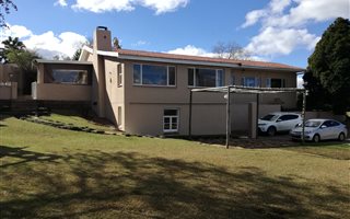 5 Bedroom House in Richmond