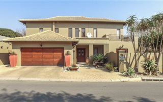 4 Bedroom House in Greenstone Hill