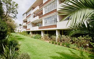 4 Bedroom Apartment in Riviera