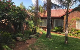 3 Bedroom Duet in Sinoville