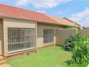 2 Bedroom Townhouse in Birchleigh North