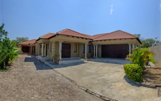 3 Bedroom House in Hectorspruit