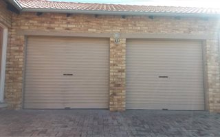 3 Bedroom Simplex in Kosmosdal