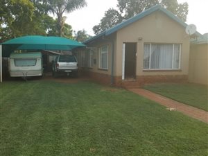 3 Bed House in Daspoort