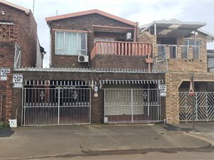 3 Bed House in Stanmore