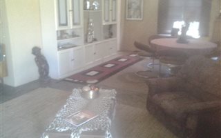 1.2 ha Farm in Rustenburg Central