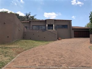 4 Bed House in Glenvista