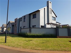 4 Bed House in Midstream Ridge Estate