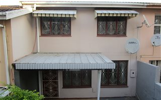 3 Bedroom House in Newlands West