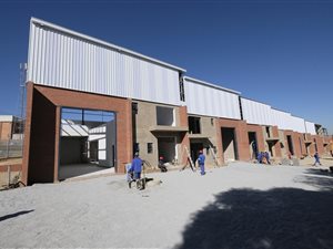 319 m² Industrial space in Linbro Park