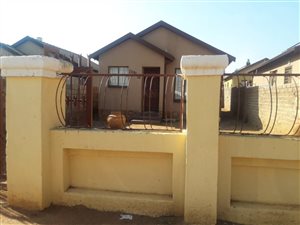 2 Bed House in Soshanguve